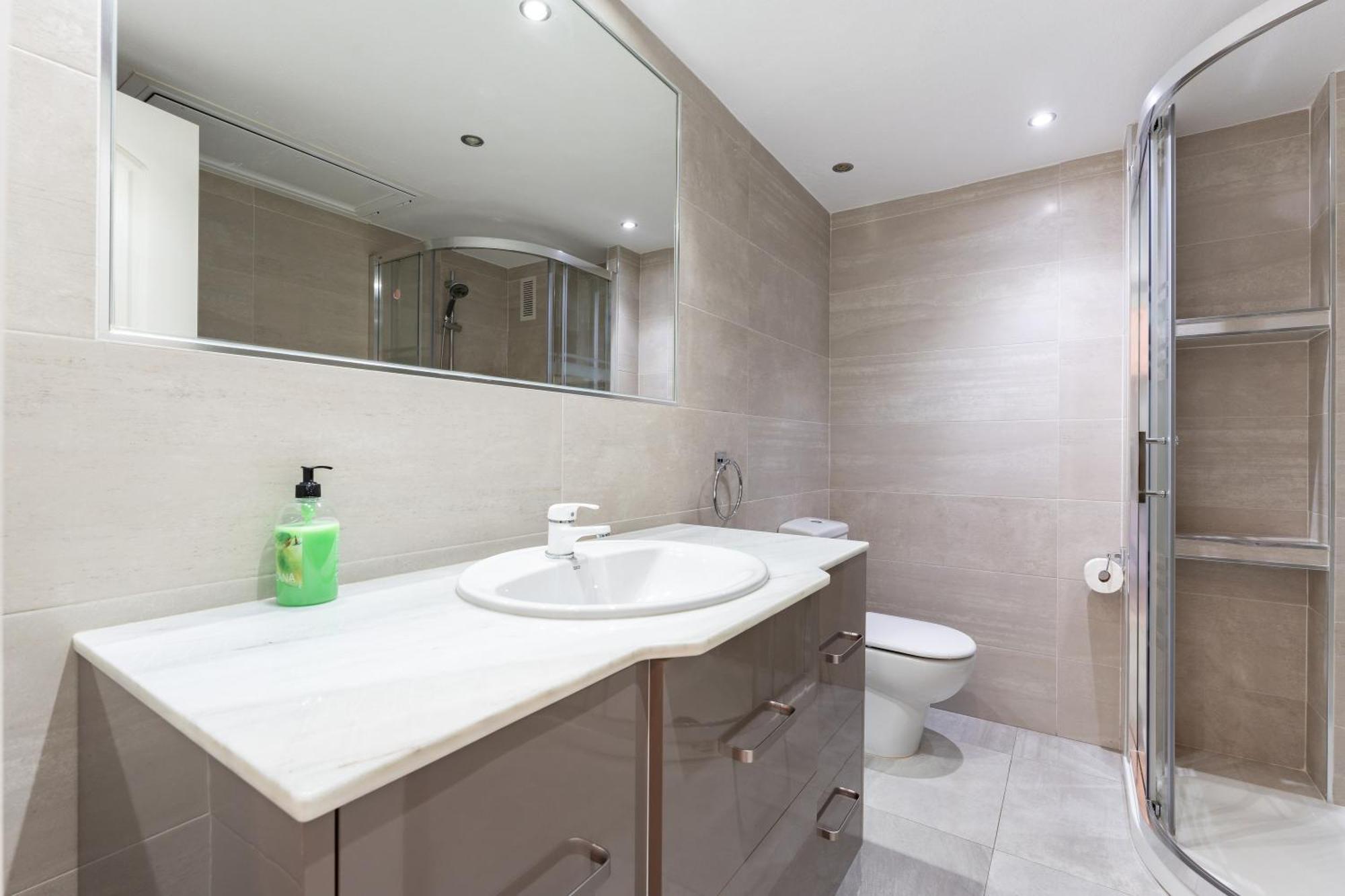 Pyr studio apt partial seaview Fuengirola Esterno foto