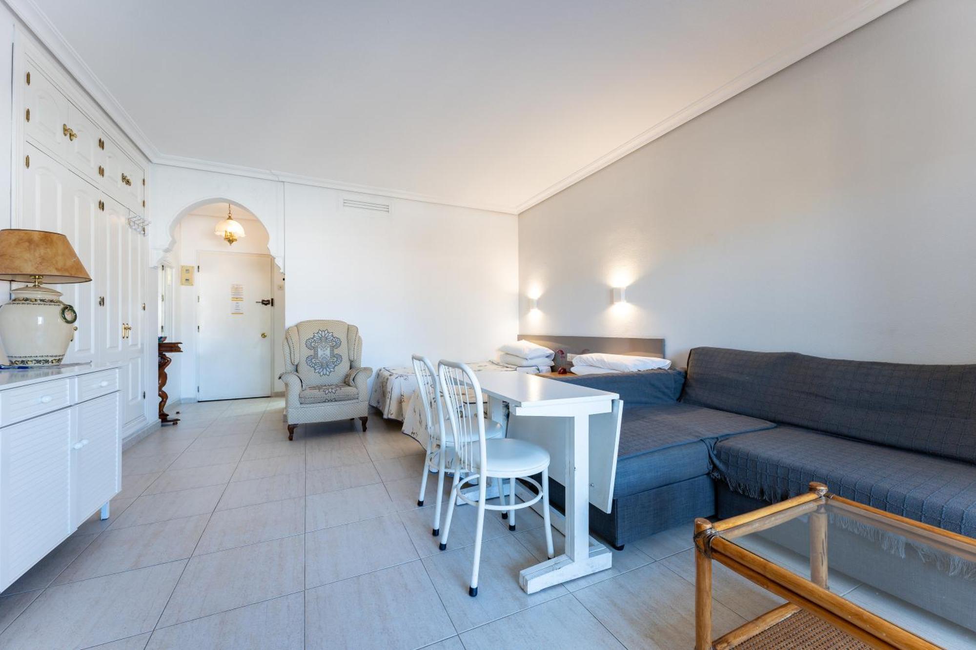 Pyr studio apt partial seaview Fuengirola Esterno foto