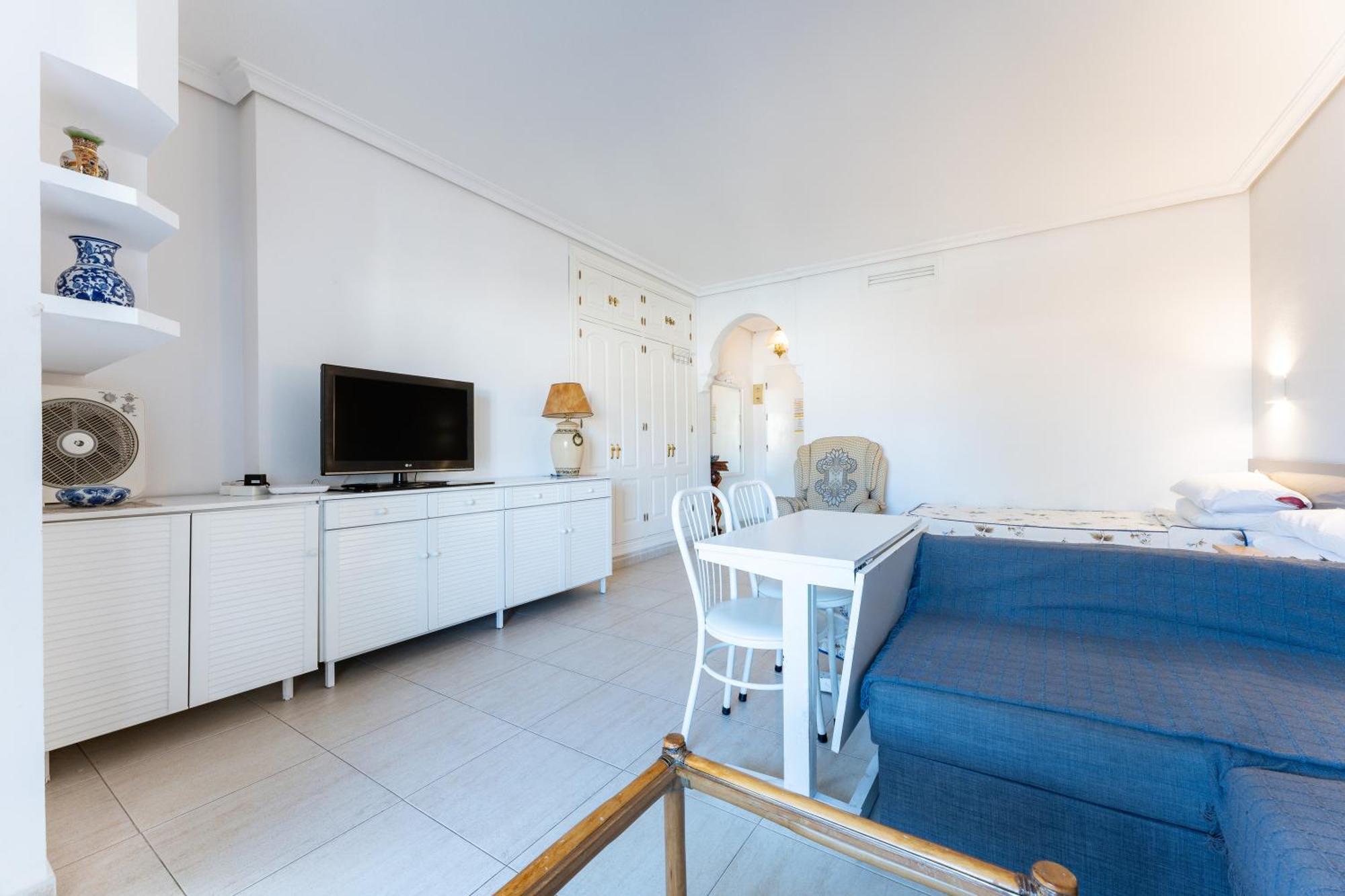 Pyr studio apt partial seaview Fuengirola Esterno foto